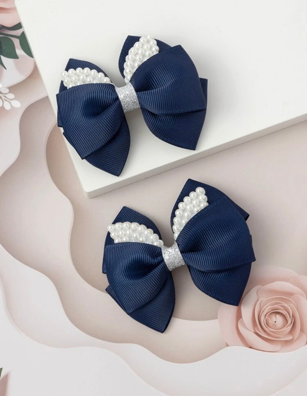 2pcs Toddler Girls Faux Pearl & Bow Decor Hair Clip dark bow