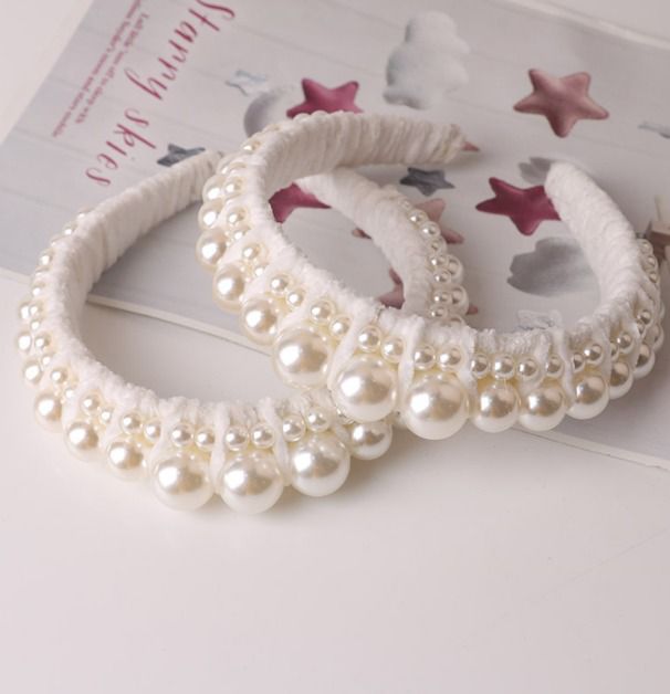 Pearl Flannel Hairband off white