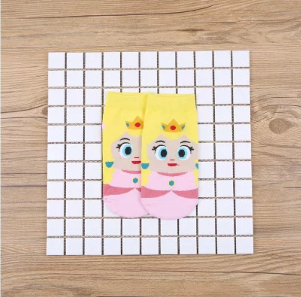 Princess Peach socks freesize (35-40)