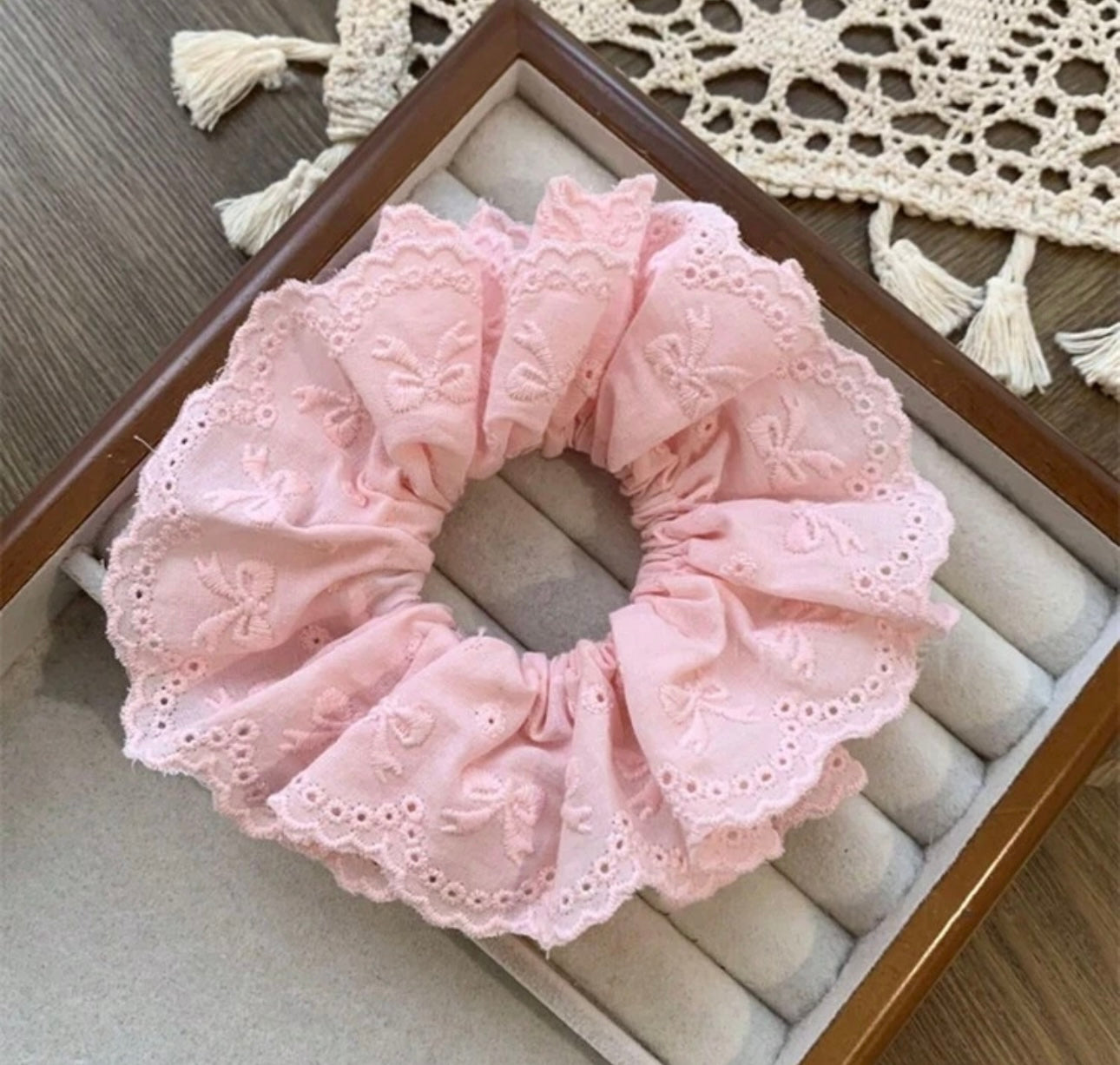 Hair Tie With Unique Design pink