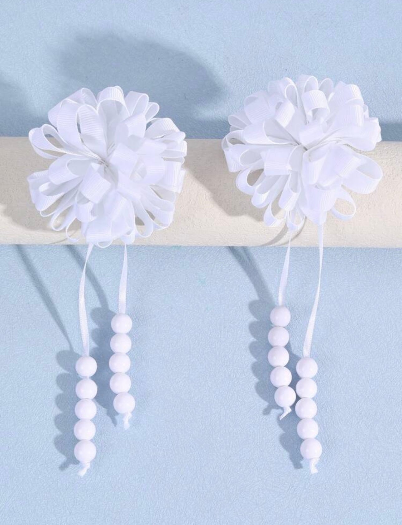 2pcs White Hydrangea Flower Hair Clips For Girls