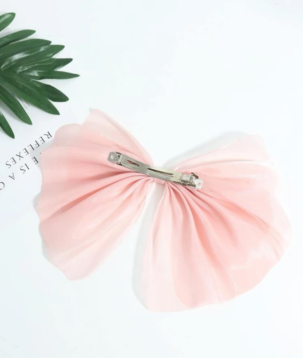 Pink hair bow clips / 1