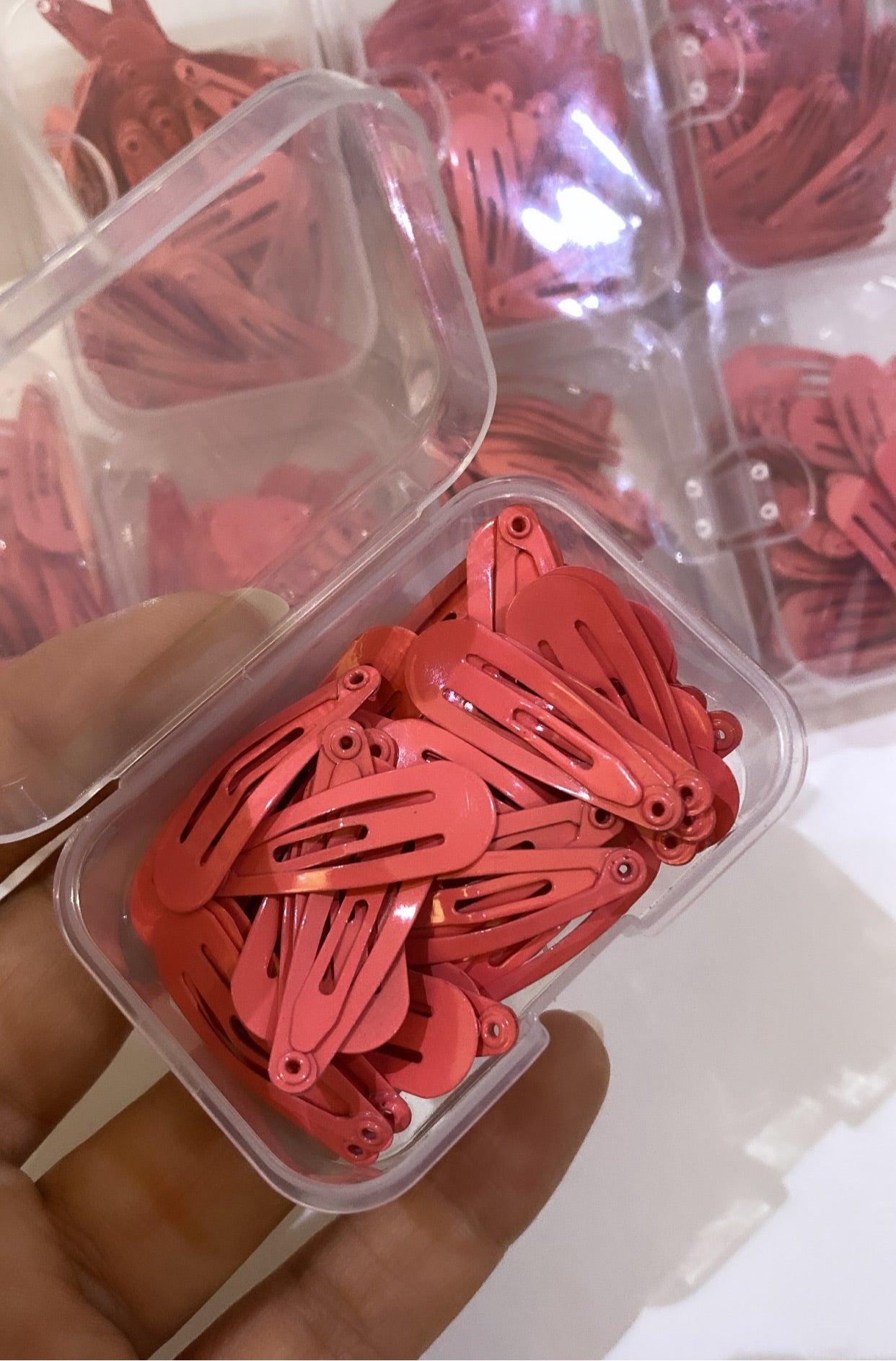 apricot hair clips box small size