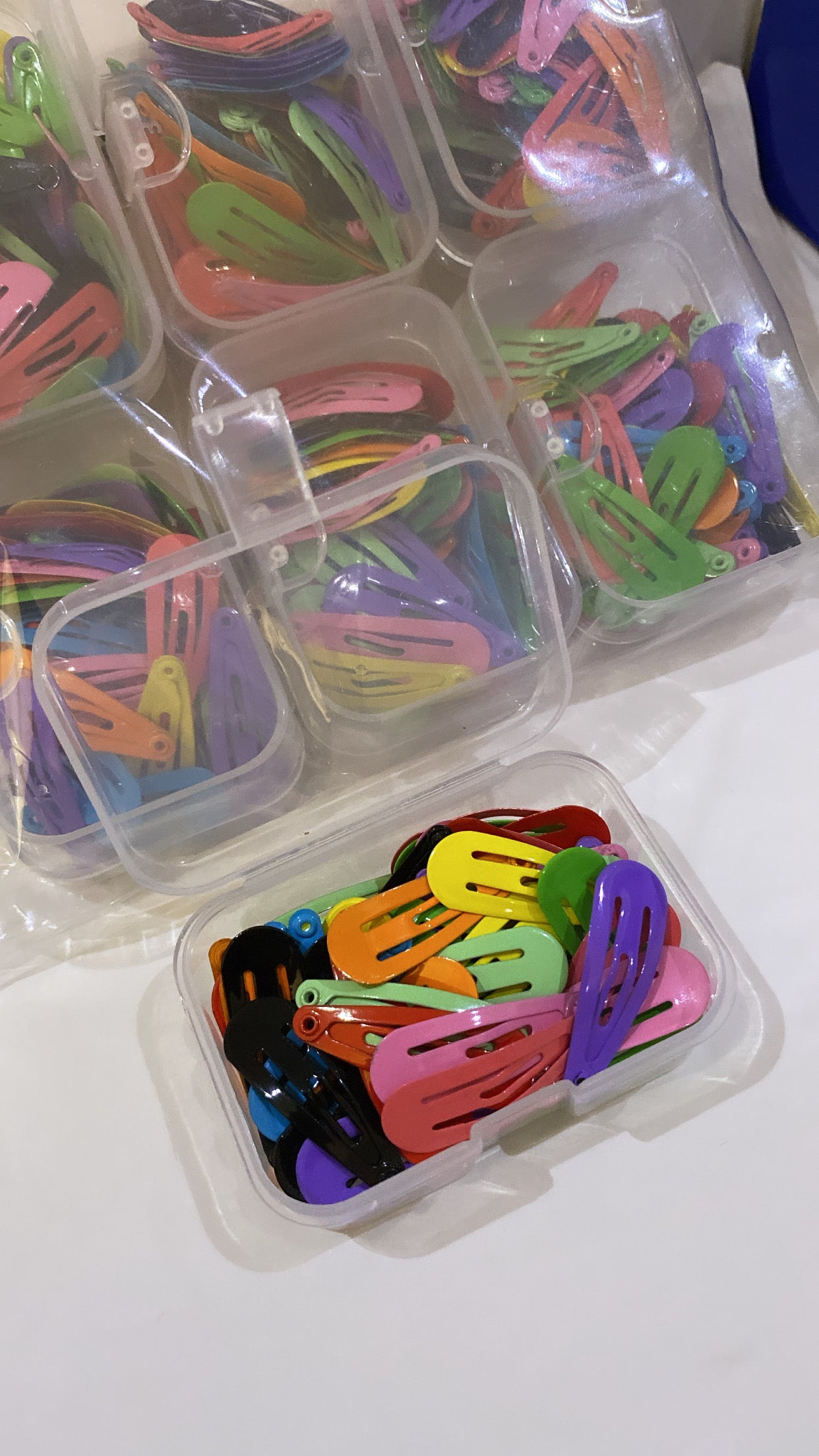 Mix color hair clips box small size