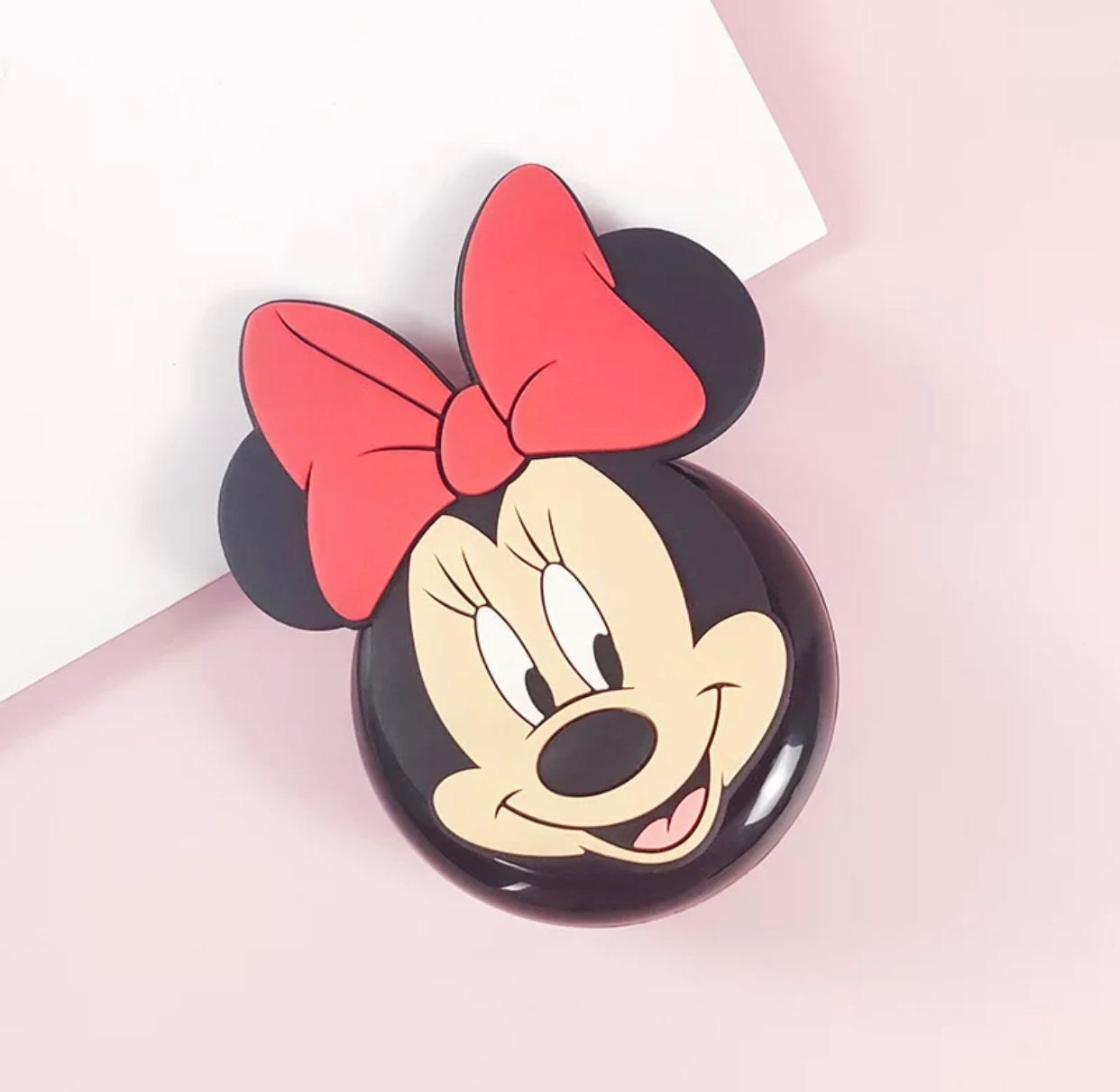 Minnie Mouse hair brush